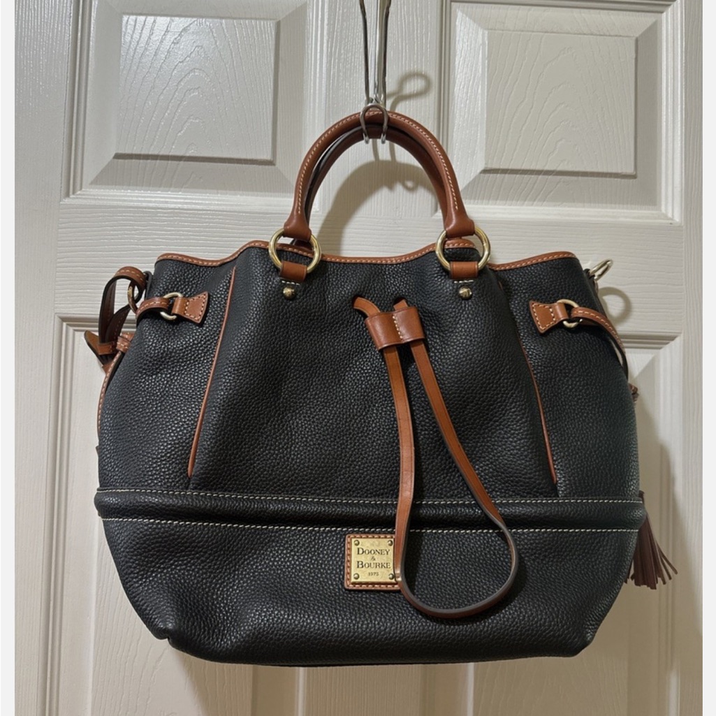 Dooney & Bourke Pebble Leather Buckley Drawstring Bag-Black-New-A626471